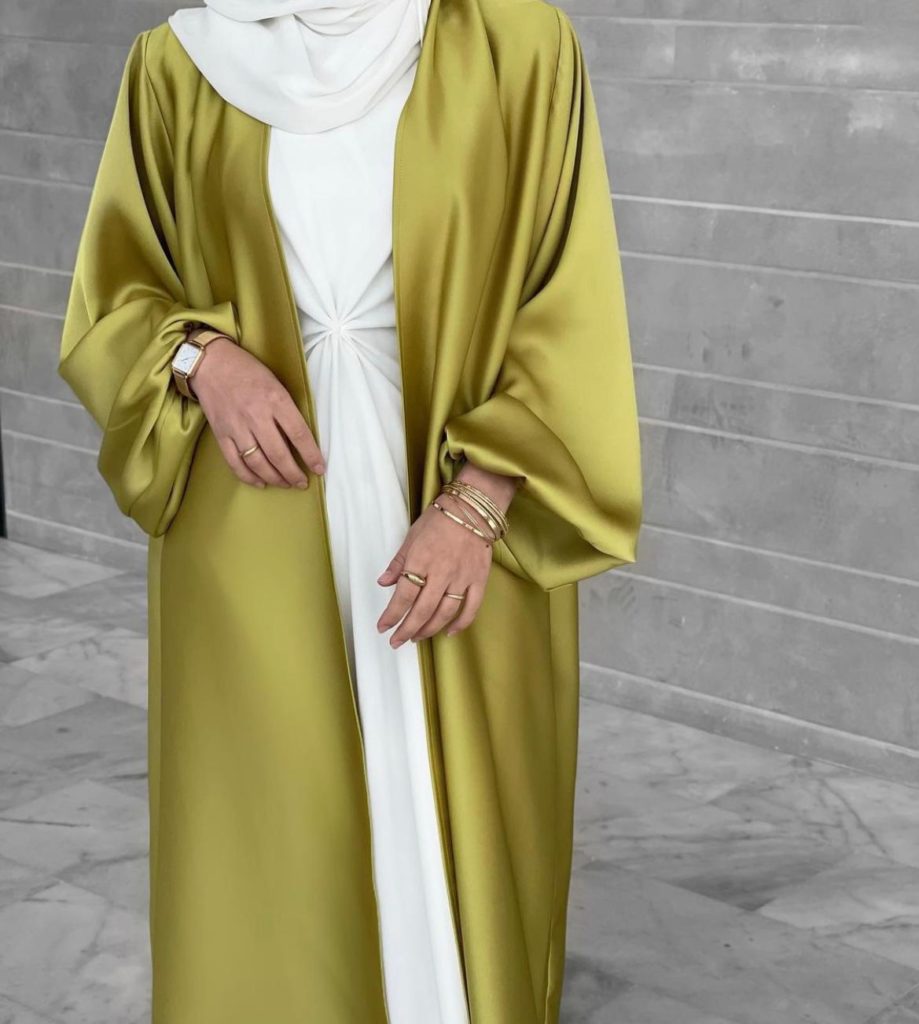 Abaya jaune soie